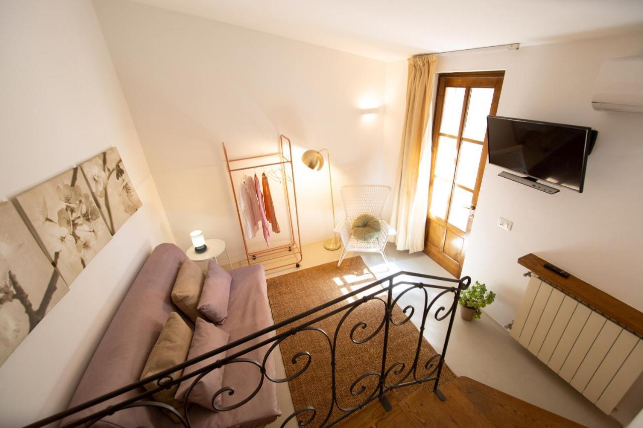 Apartment La Corticella Luxury Suite, With Terrace